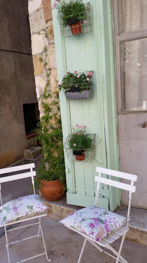 Ana'S Guest House Chambres D'Hotes Aups Exterior photo