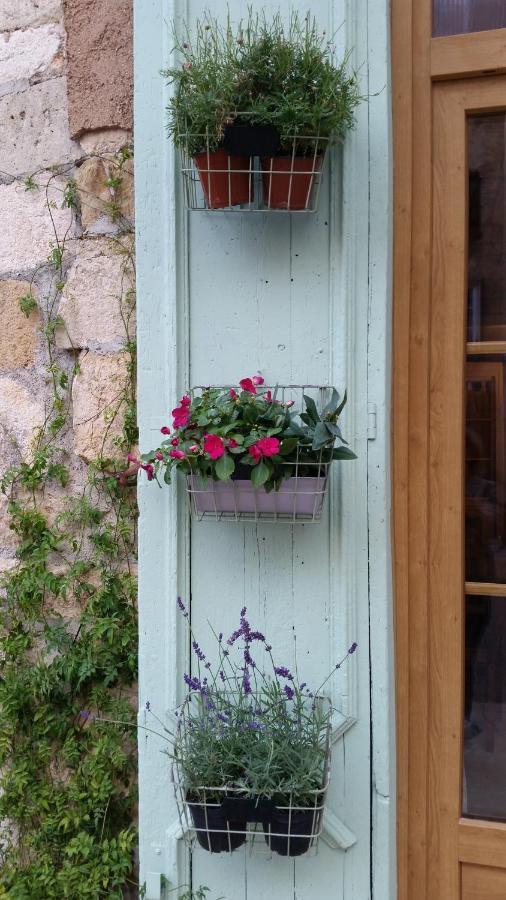 Ana'S Guest House Chambres D'Hotes Aups Exterior photo